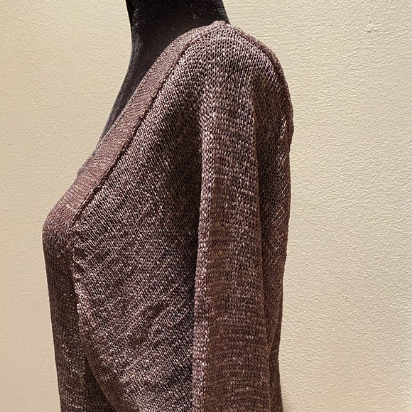 *QUICKSILVER* Mesh Top - Picture 4 of 6